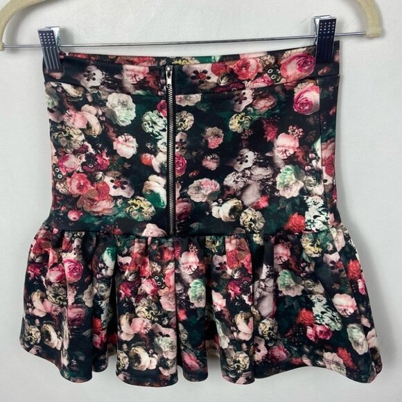 Nordstrom Re:Named Floral Print Flare Skirt Size Small Flirty Ruffle Hem Flounce - Picture 4 of 8